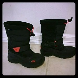 The North Face Boy's Boots size 1US